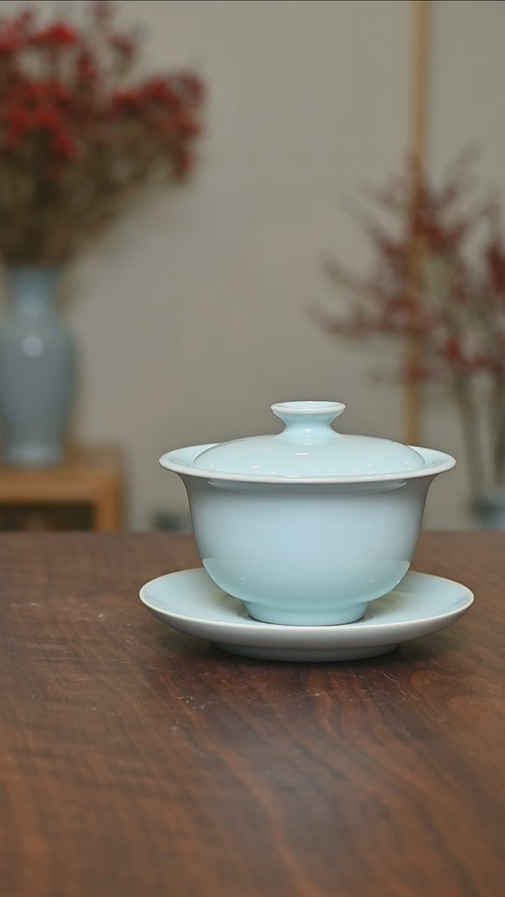 【闪购商品】其他天青釉朱法喜款手拉元宝盖碗120毫升一级