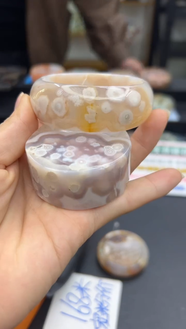 【闪购商品】石英质玉手镯未镶嵌A231(53圈赠送镯心)