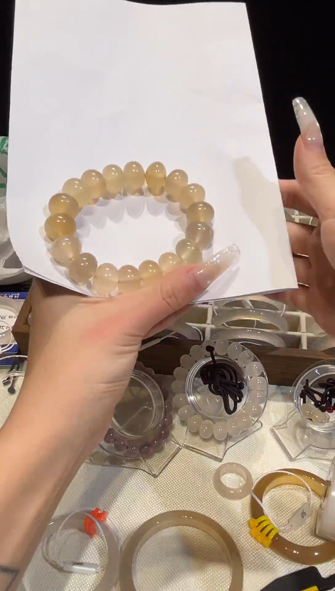 玛瑙/玉髓手镯未镶嵌纯天然马料玛瑙手串