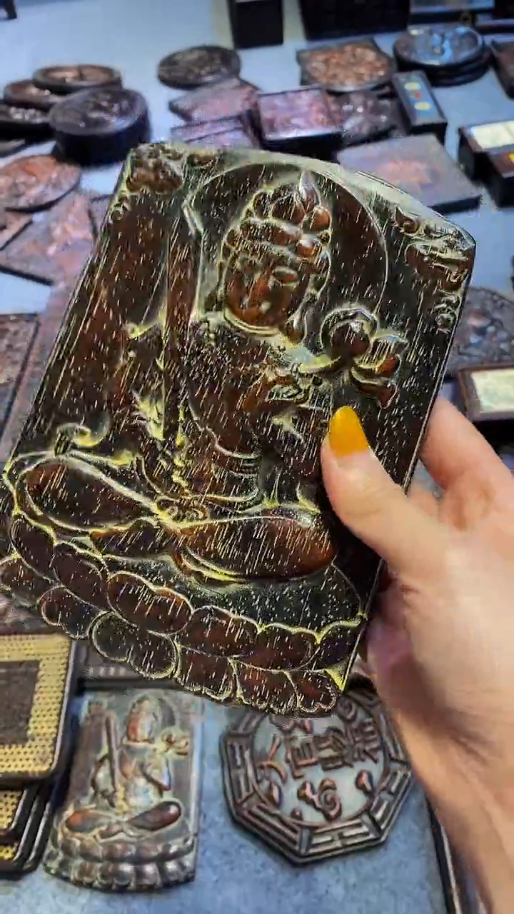 木紫檀雕刻一物一拍