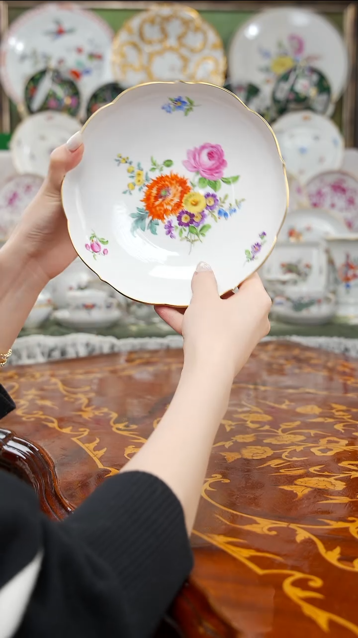 骨瓷婷婷中古瓷器如图所示114