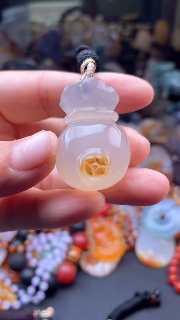 【闪购商品】玛瑙/玉髓颈饰未镶嵌AA