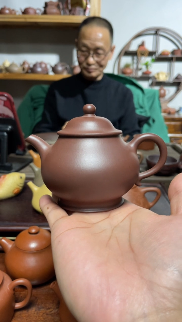 【闪购商品】紫砂茶壶紫泥潘壶180CC