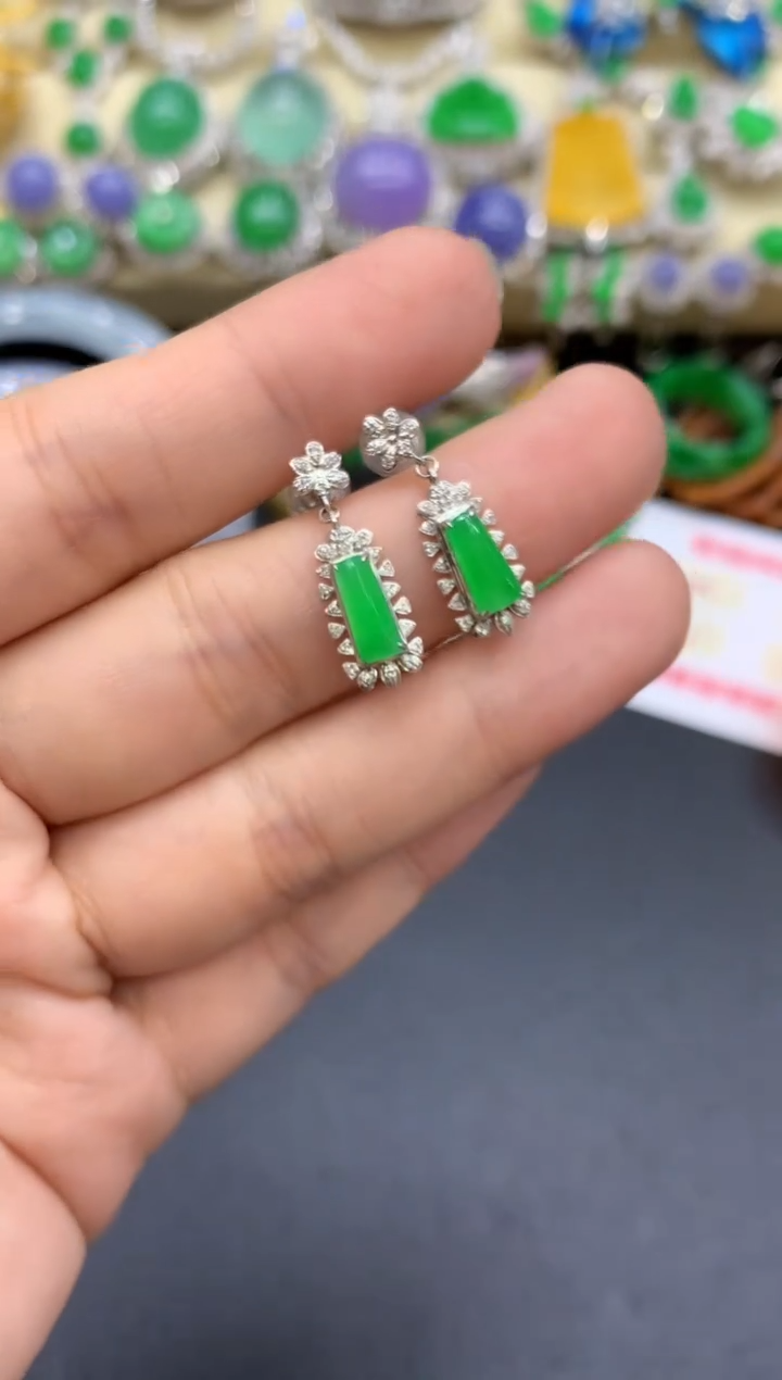 18K金镶嵌翡翠耳饰406-中国好珍宝