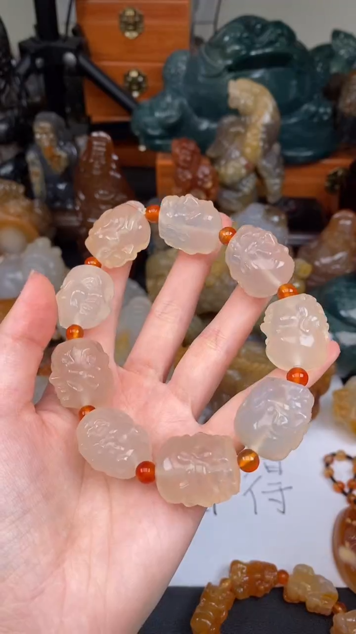 玛瑙/玉髓颈饰未镶嵌AA