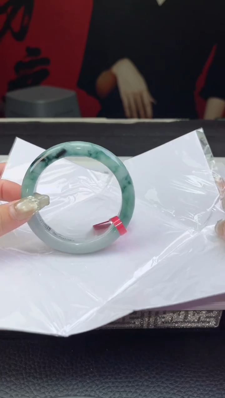 【闪购商品】翡翠手镯未镶嵌翡翠手镯