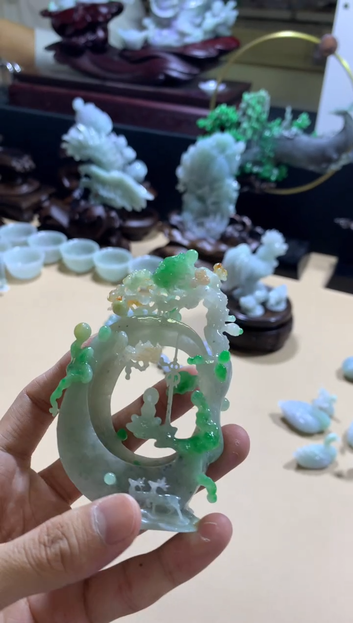 【闪购商品】翡翠摆件未镶嵌翡翠摆件