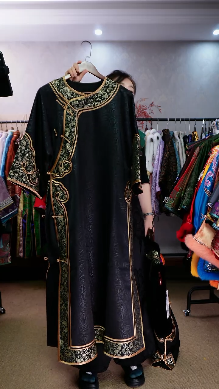 用****2如意头长袍黑色