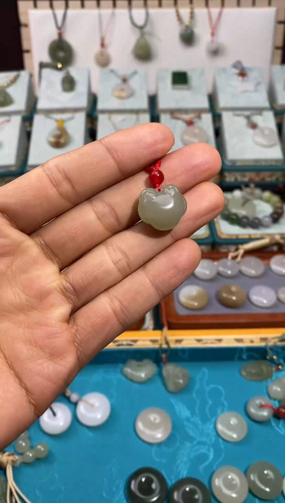 【闪购商品】和田玉颈饰未镶嵌如意锁