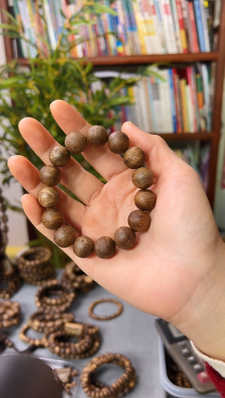 【闪购商品】沉香手串棋楠圆珠单圈