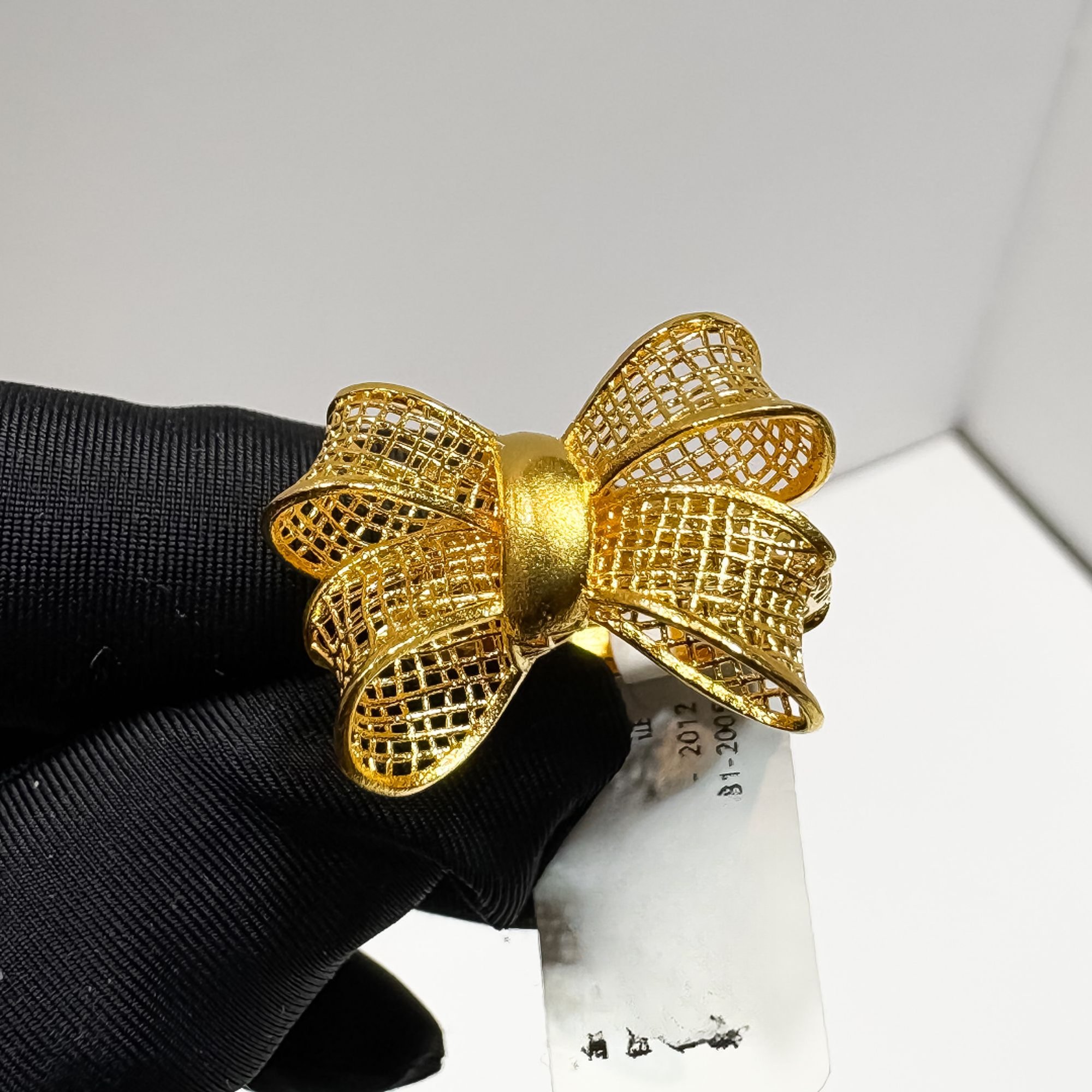 足银银制品 银饰品 编号：045321693镂空蝴蝶结戒指 