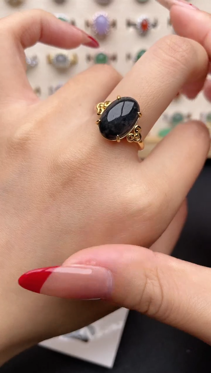 【闪购商品】翡翠戒指银S925镶嵌一物一证一礼盒