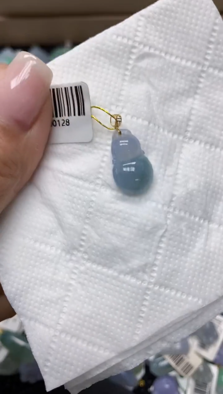 颈饰18K金镶嵌翡翠 11111111111