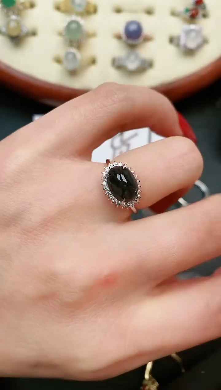 【闪购商品】翡翠戒指银S925镶嵌....