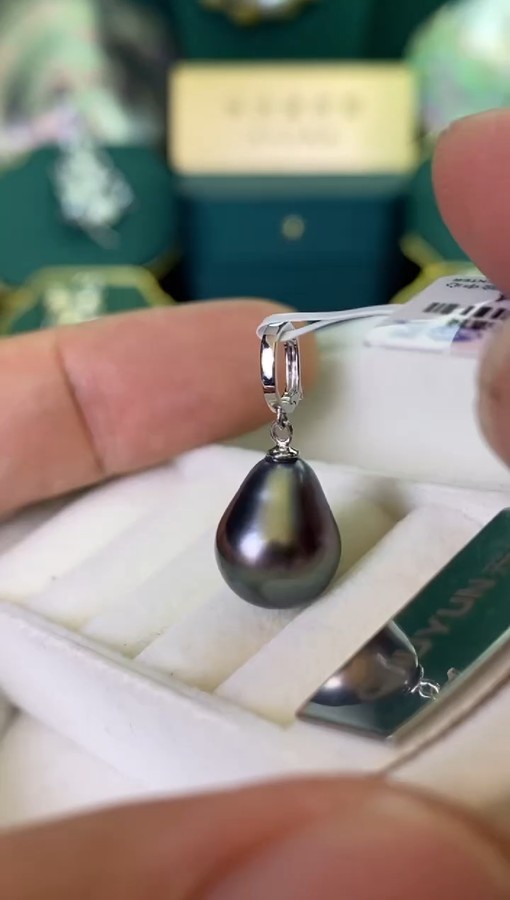 【闪购商品】海水珍珠颈饰18K金镶嵌1