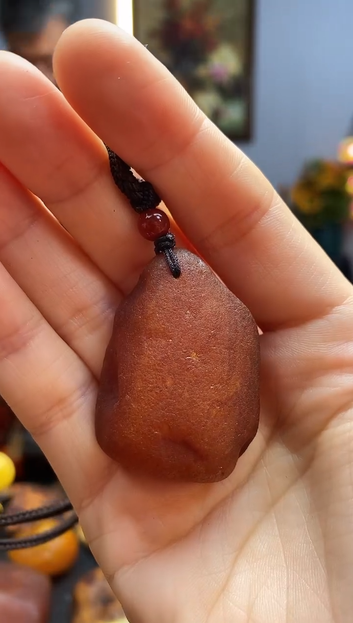 琥珀颈饰未镶嵌挂件