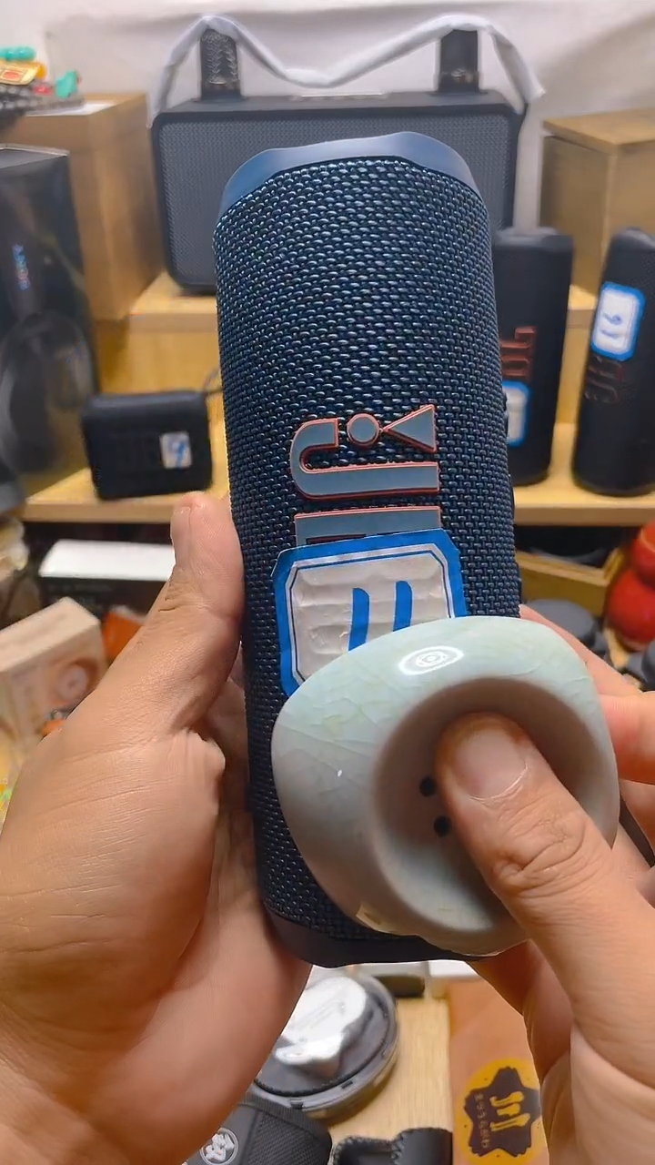 瓷片闪购商品 如图所示