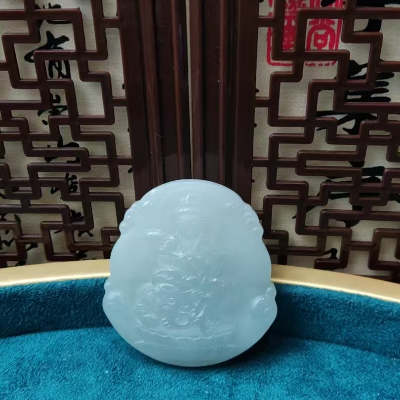 和田玉普贤菩萨吊坠（龙蛇）