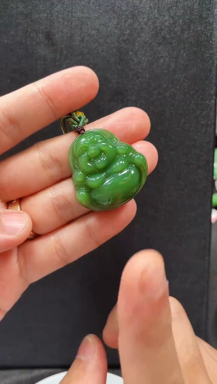 和田玉未镶嵌吊坠(不含链)多样性发一