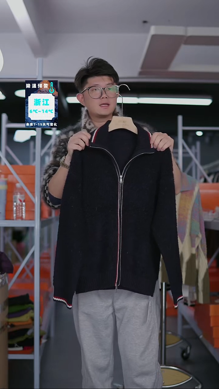 硬货YH炸福利新款款式女士上衣！！