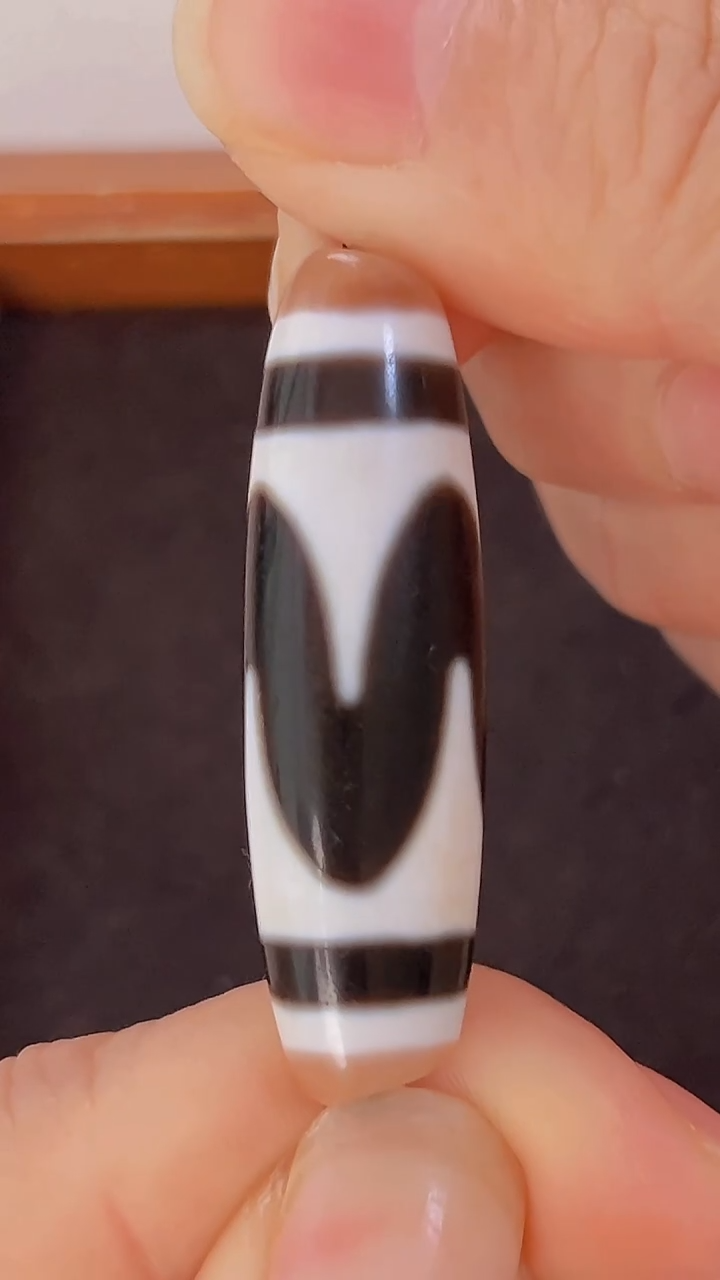 未镶嵌颈饰玛瑙/玉髓肖*任晓攀手工朱砂单牙牙43.2*10.7