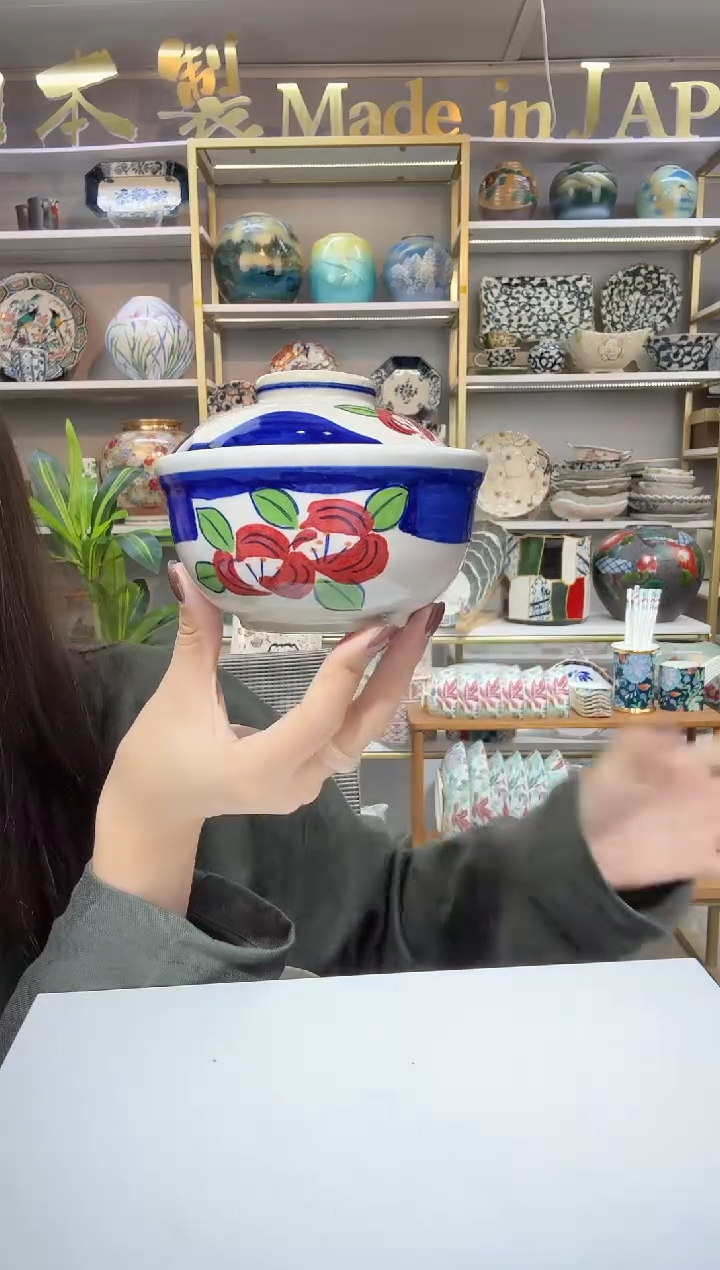 陶瓷濑户烧带盖炖盅一只