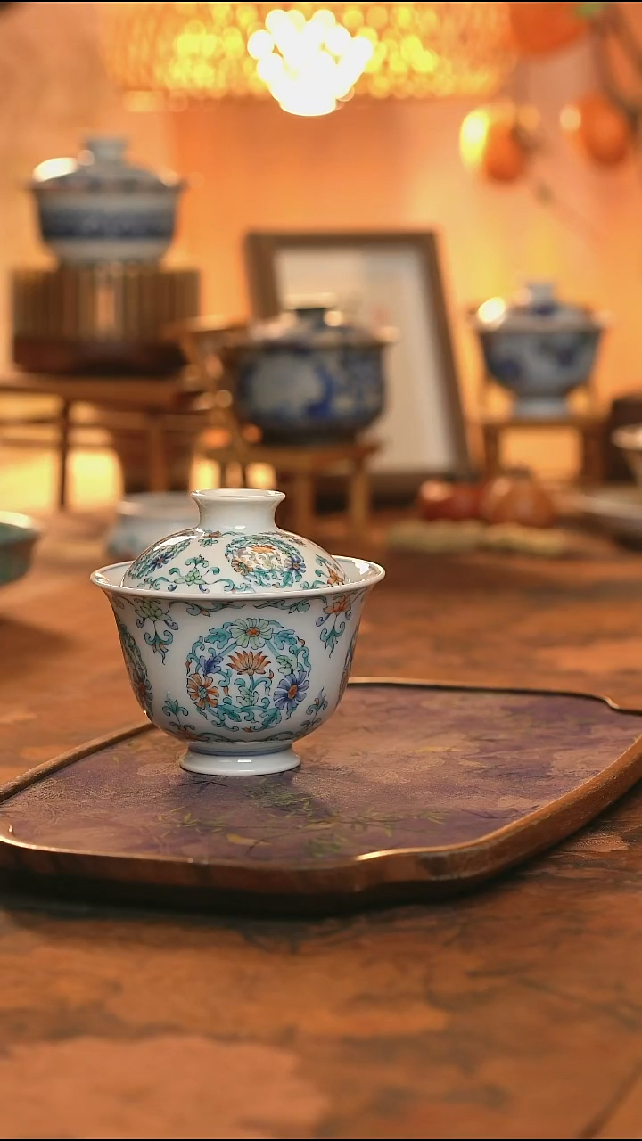 雏菊二才盖碗一个