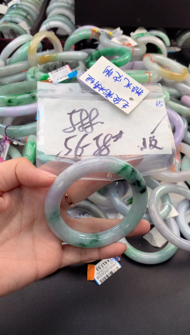 【闪购商品】定制翡翠未镶嵌毛货需精细抛光+多人