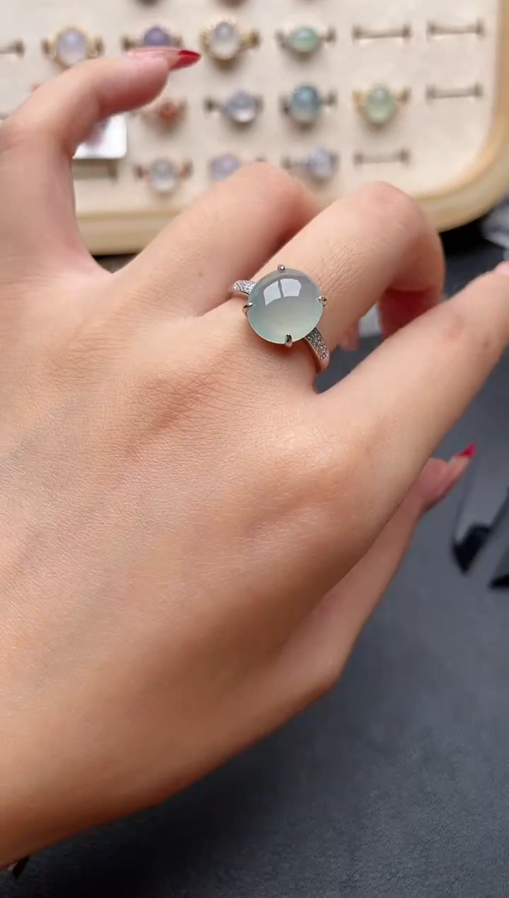 【闪购商品】翡翠戒指银S925镶嵌一物一证一礼盒