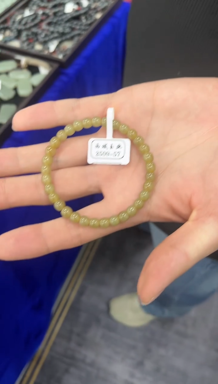 未镶嵌手串和田玉古*且末金山糖白手串卡6微色差