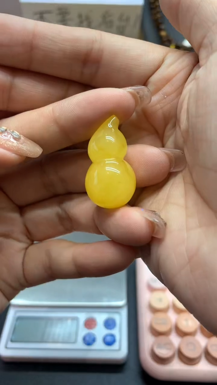 【闪购商品】未镶嵌琥珀珠宝奇石2671