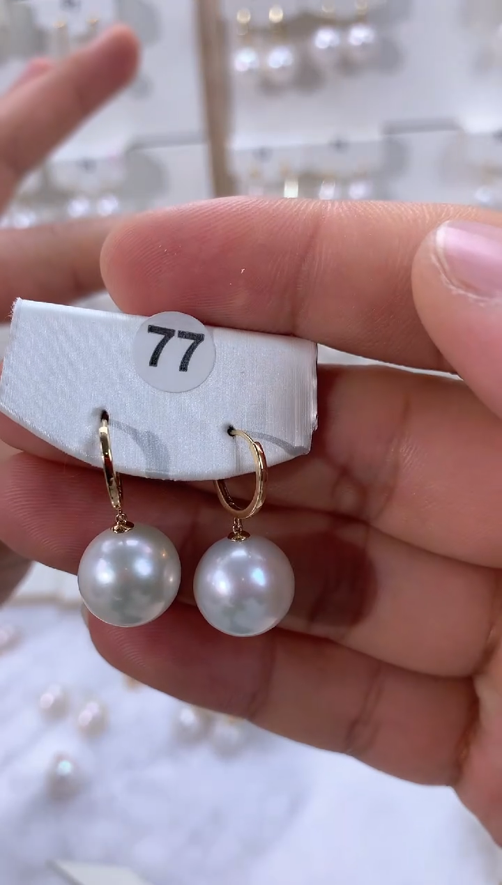 【闪购商品】淡水珍珠耳饰18K金镶嵌1