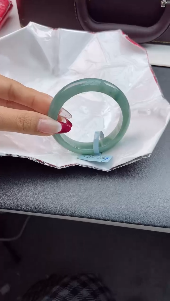 【闪购商品】翡翠手镯未镶嵌9翡翠手镯