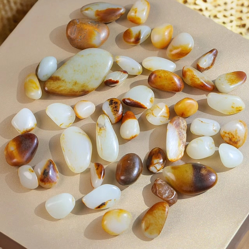 新疆和田小籽石，拍前联系客服