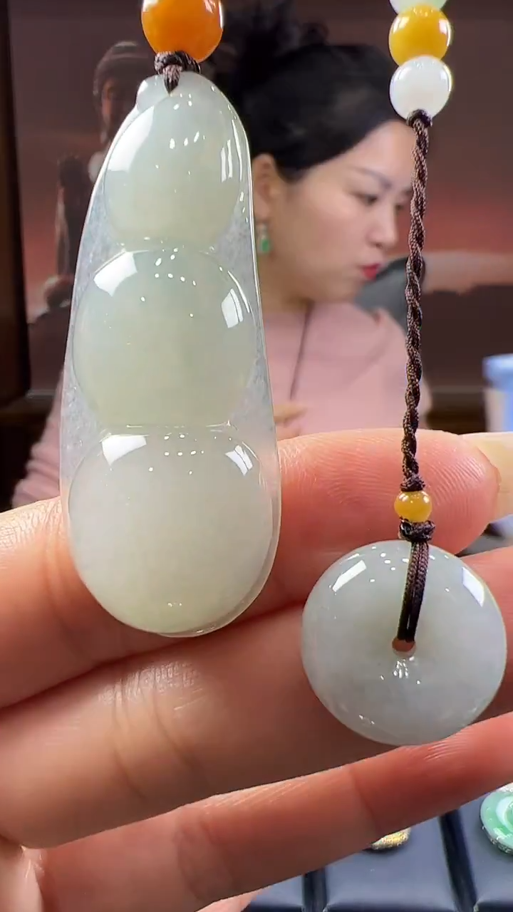 未镶嵌挂件翡翠豆子