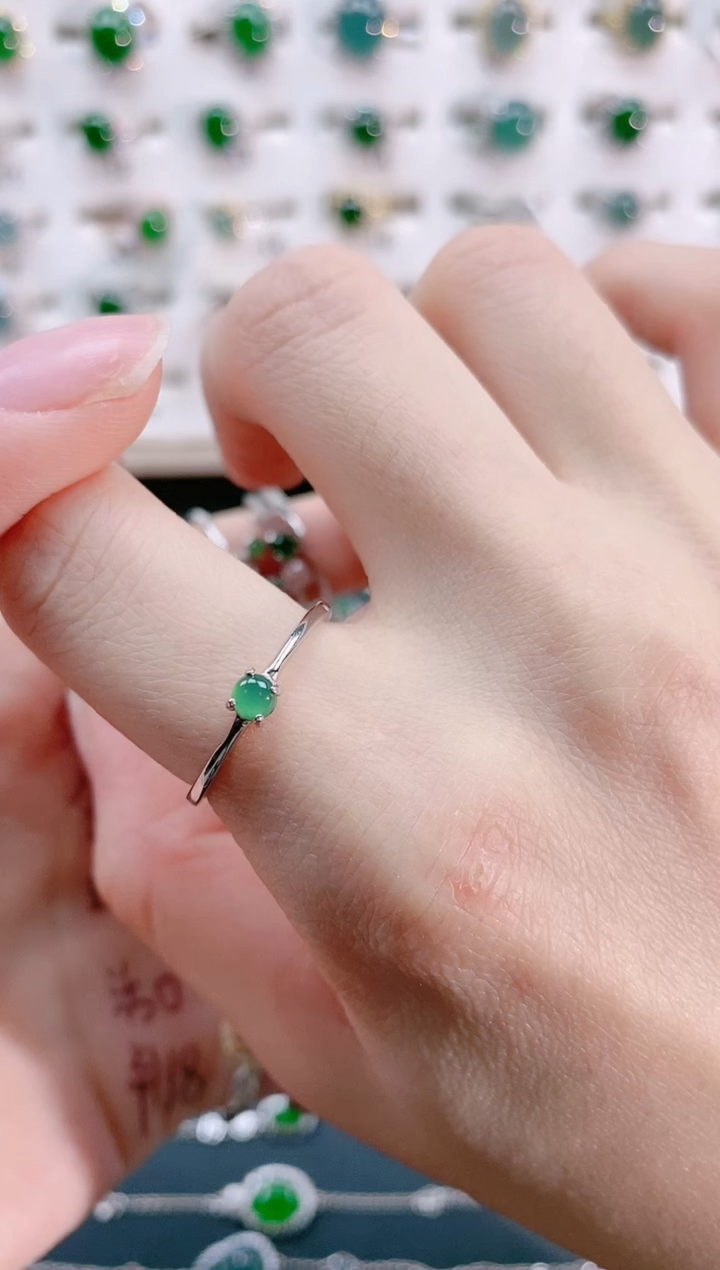 【闪购商品】翡翠戒指银S925镶嵌天然翡翠