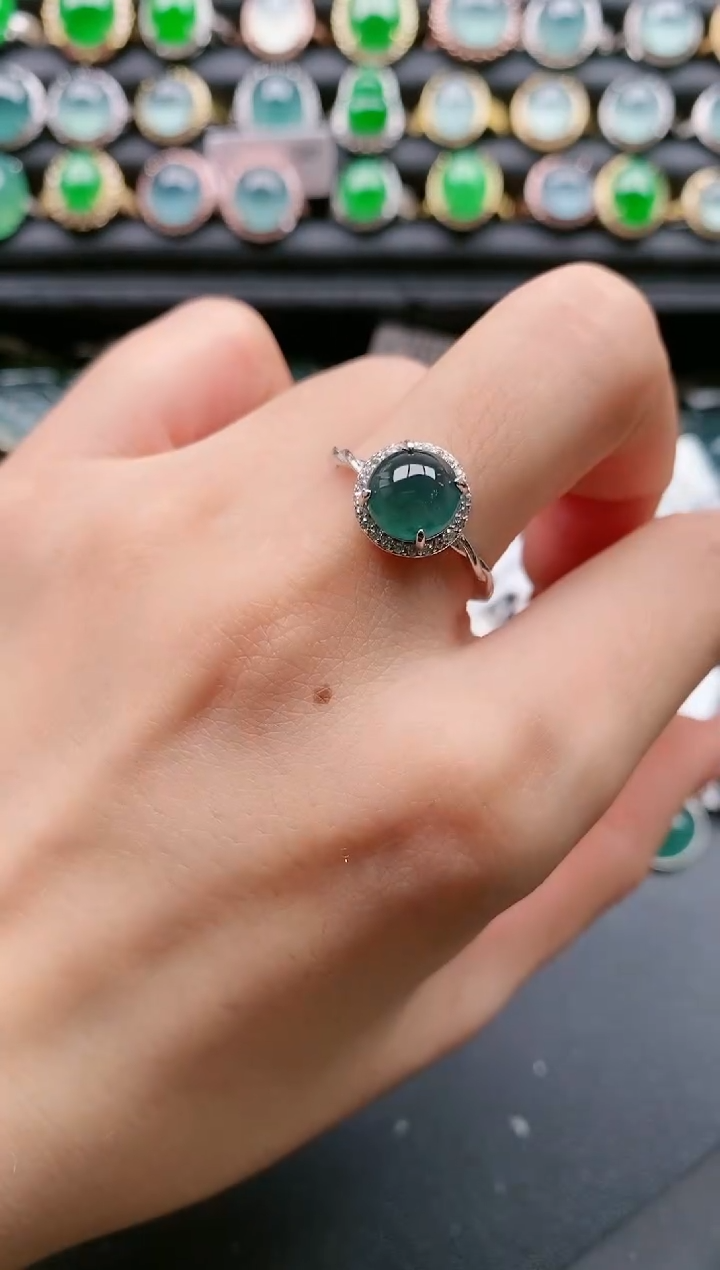 【闪购商品】翡翠戒指银S925镶嵌111111