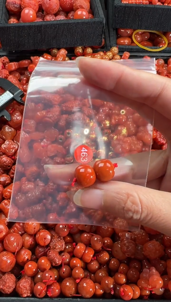 【闪购商品】南红玛瑙颈饰未镶嵌1