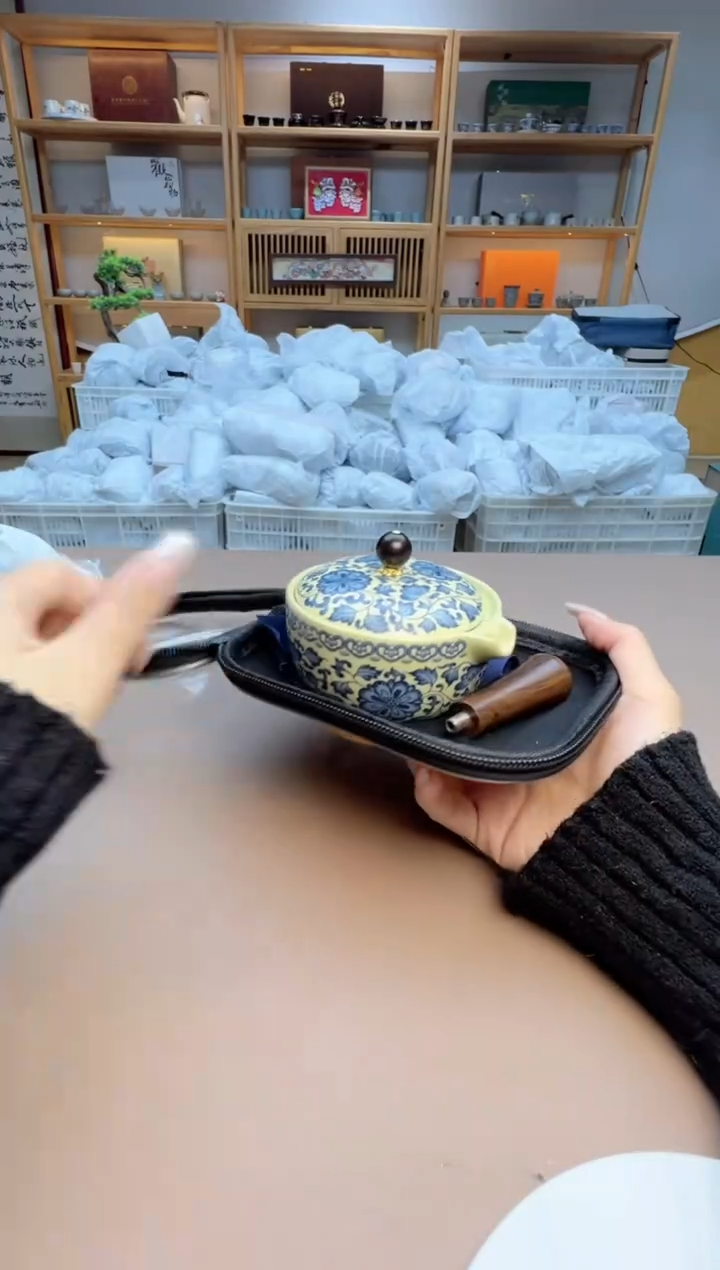 【闪购商品】摆件瓷制品S1111111111111