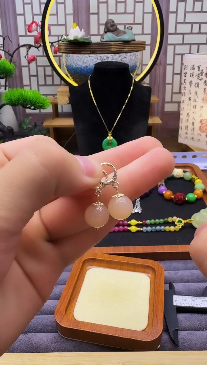 和田玉14K金镶嵌耳饰E427