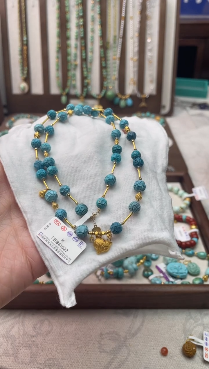 【闪购商品】绿松石颈饰18K金镶嵌18