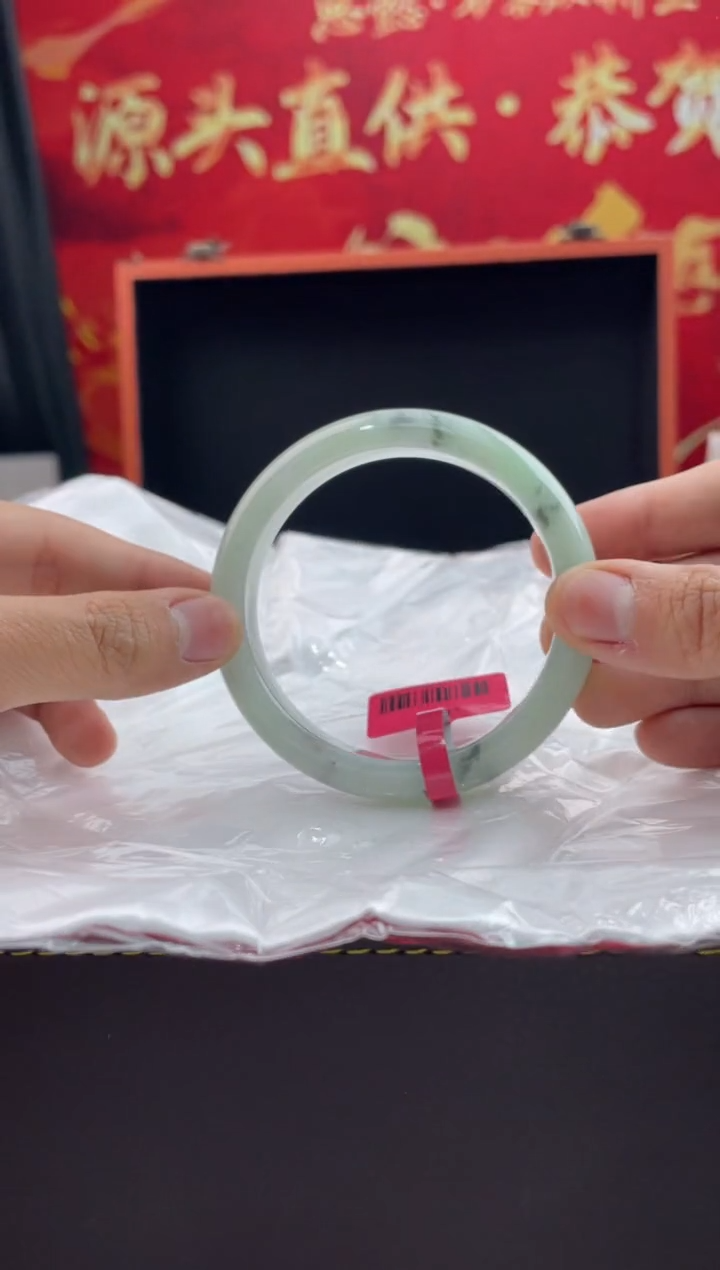 【闪购商品】翡翠手镯未镶嵌12翡翠手镯