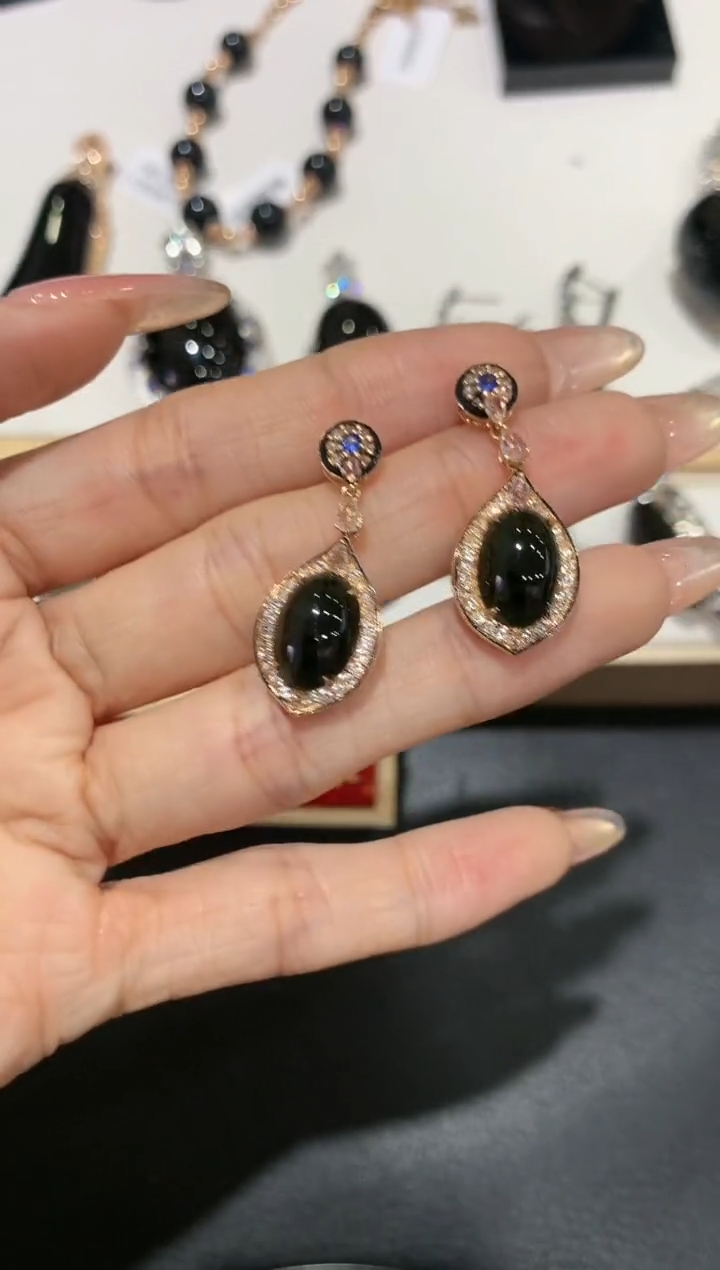 【闪购商品】翡翠吊坠(不含链)18K金镶嵌团购2