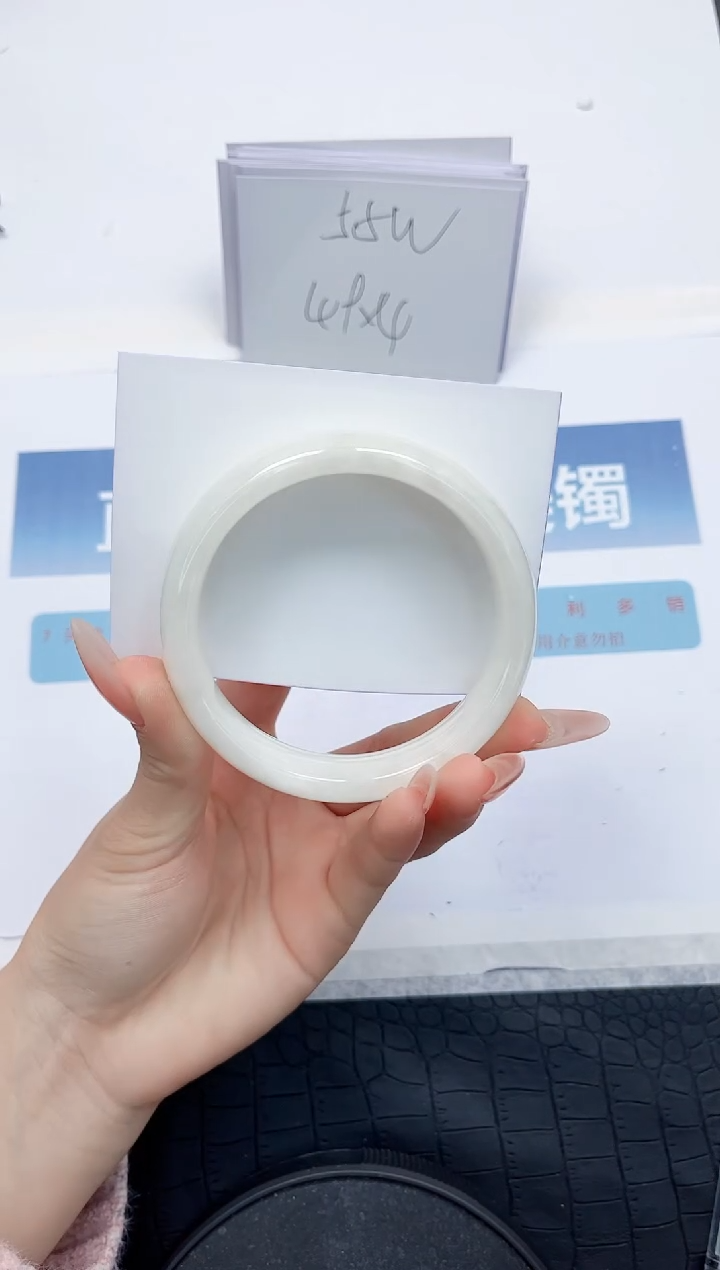 【闪购商品】和田玉手镯未镶嵌L310-60