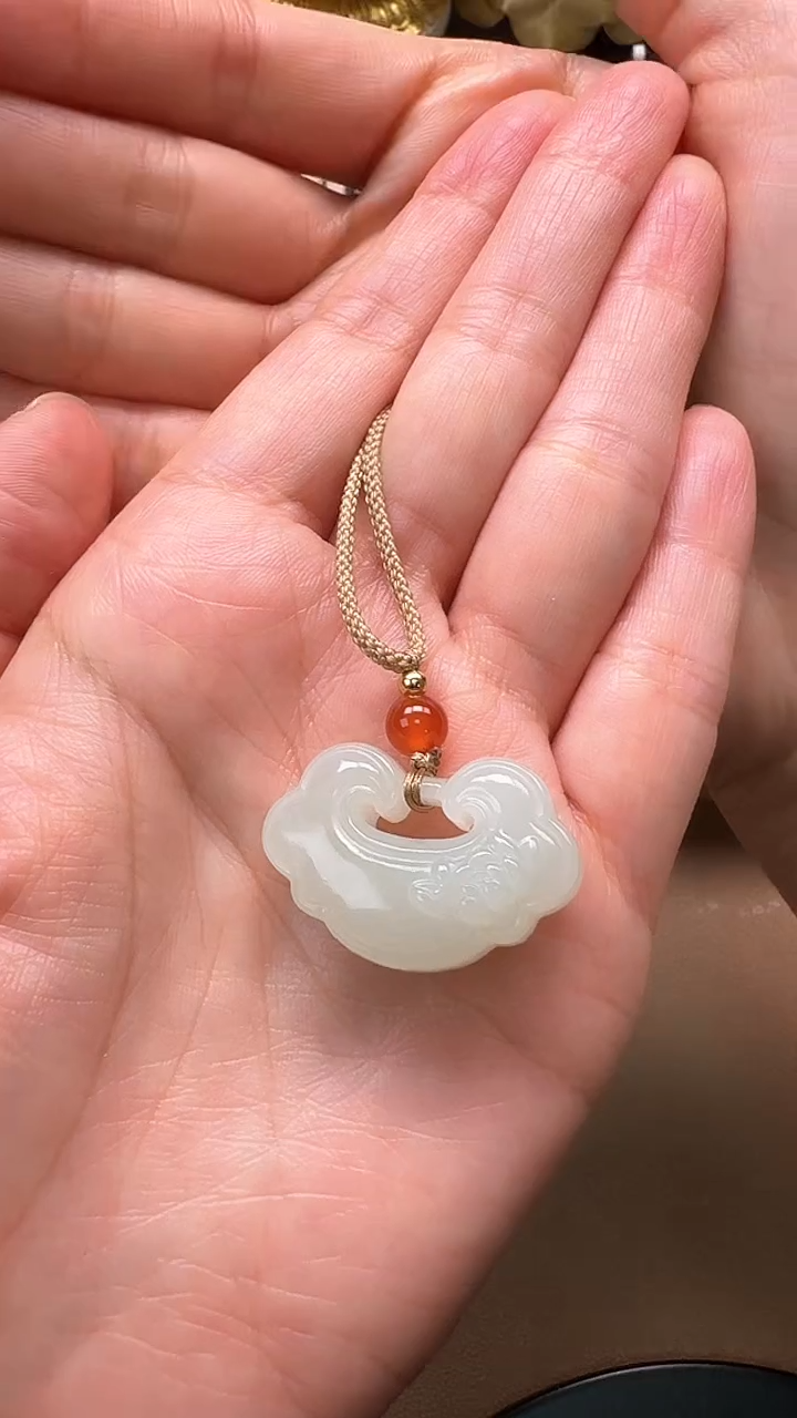 【闪购商品】和田玉吊坠未镶嵌平安锁