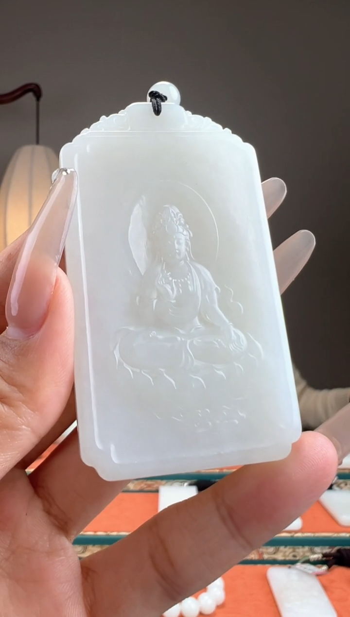 【闪购商品】和田玉颈饰未镶嵌1