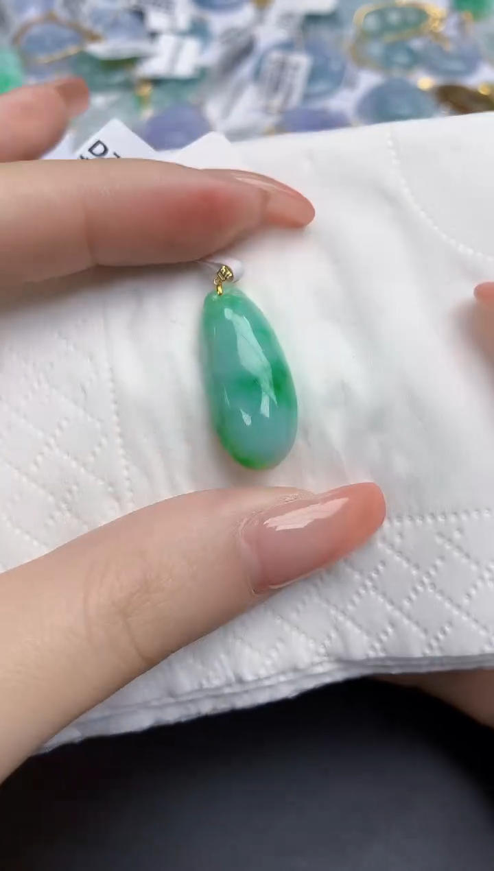 【闪购商品】翡翠颈饰18K金镶嵌天然缅甸翡翠A货
