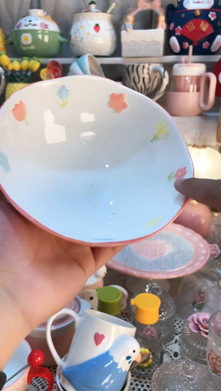 【闪购商品】瓷片粉色面碗 质量好发货快放心拍