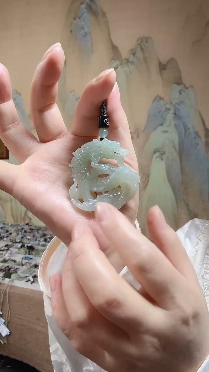 【闪购商品】和田玉颈饰未镶嵌.