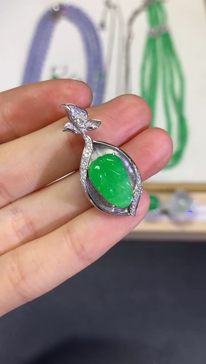 【闪购商品】翡翠颈饰18K金镶嵌团购40